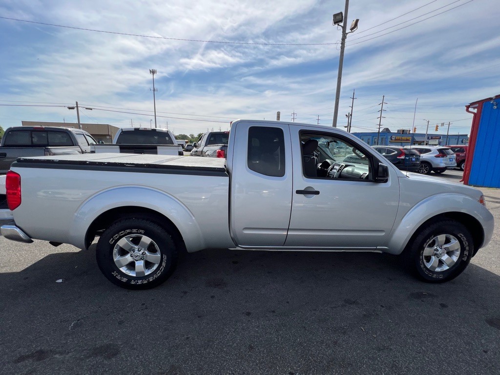 2012 Nissan Frontier Image 6