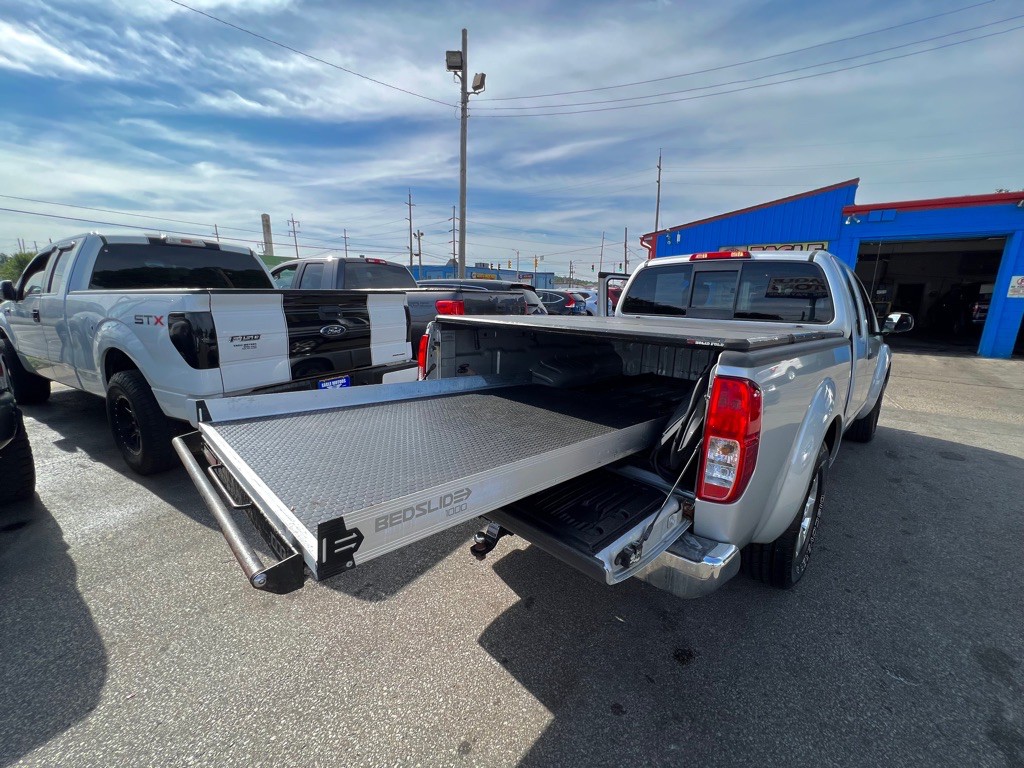 2012 Nissan Frontier Image 7