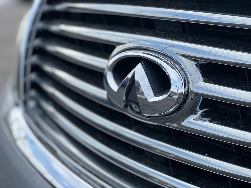 2012 INFINITI QX56 Image 30