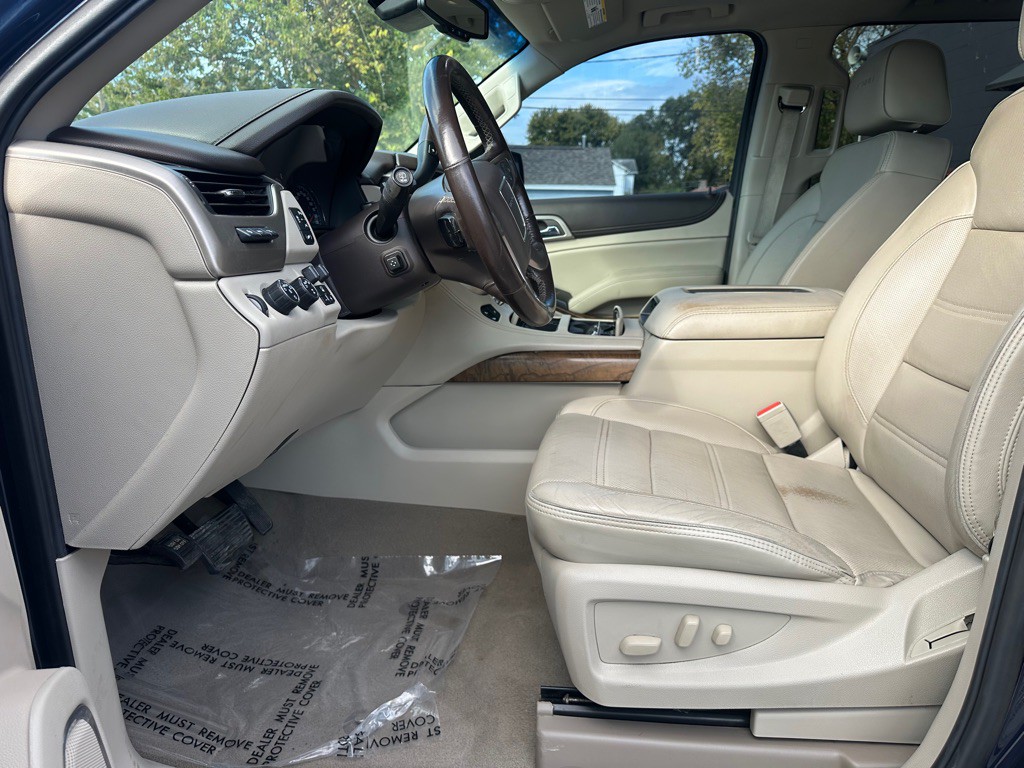 2019 GMC Yukon Image 2