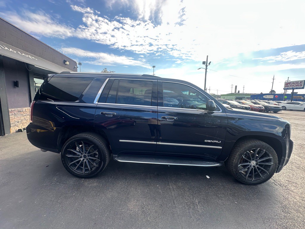 2019 GMC Yukon Image 7