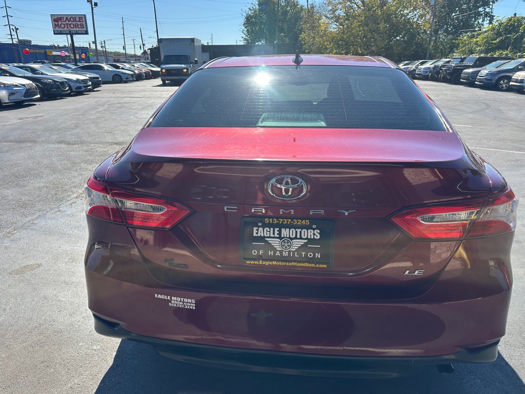 2019 Toyota Camry Image 8