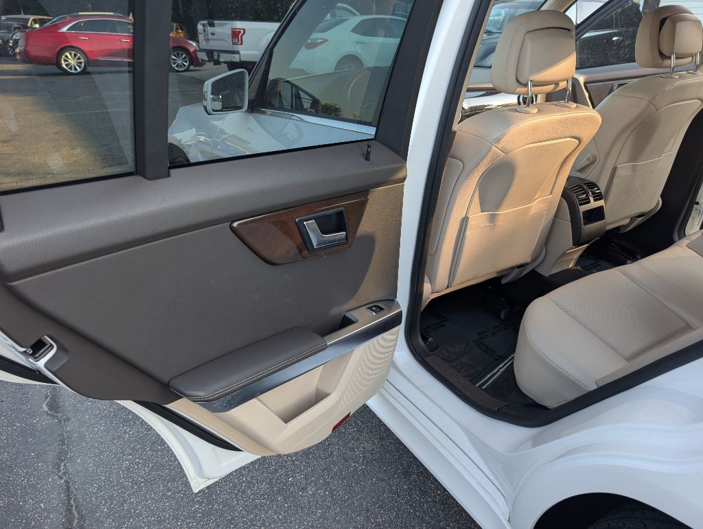 2015 Mercedes-Benz GLK-Class Image 8
