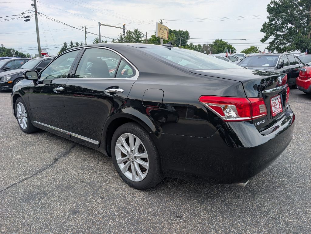 2010 Lexus ES Image 6