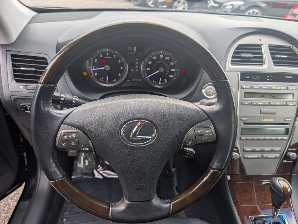 2010 Lexus ES Image 14