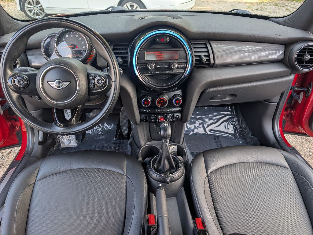 2014 MINI Cooper Image 11