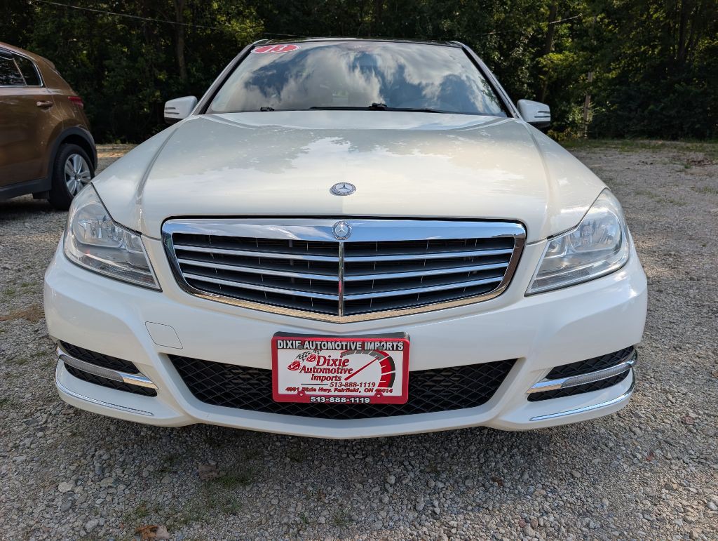 2012 Mercedes-Benz C-Class Image 2