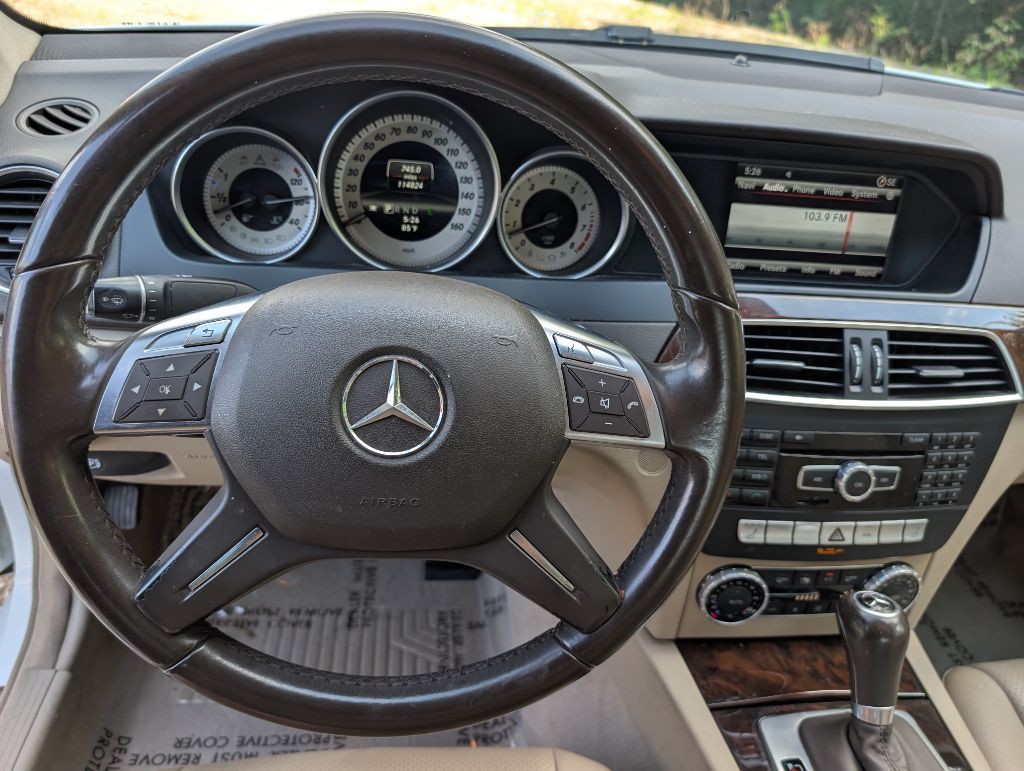 2013 Mercedes-Benz C-Class Image 15