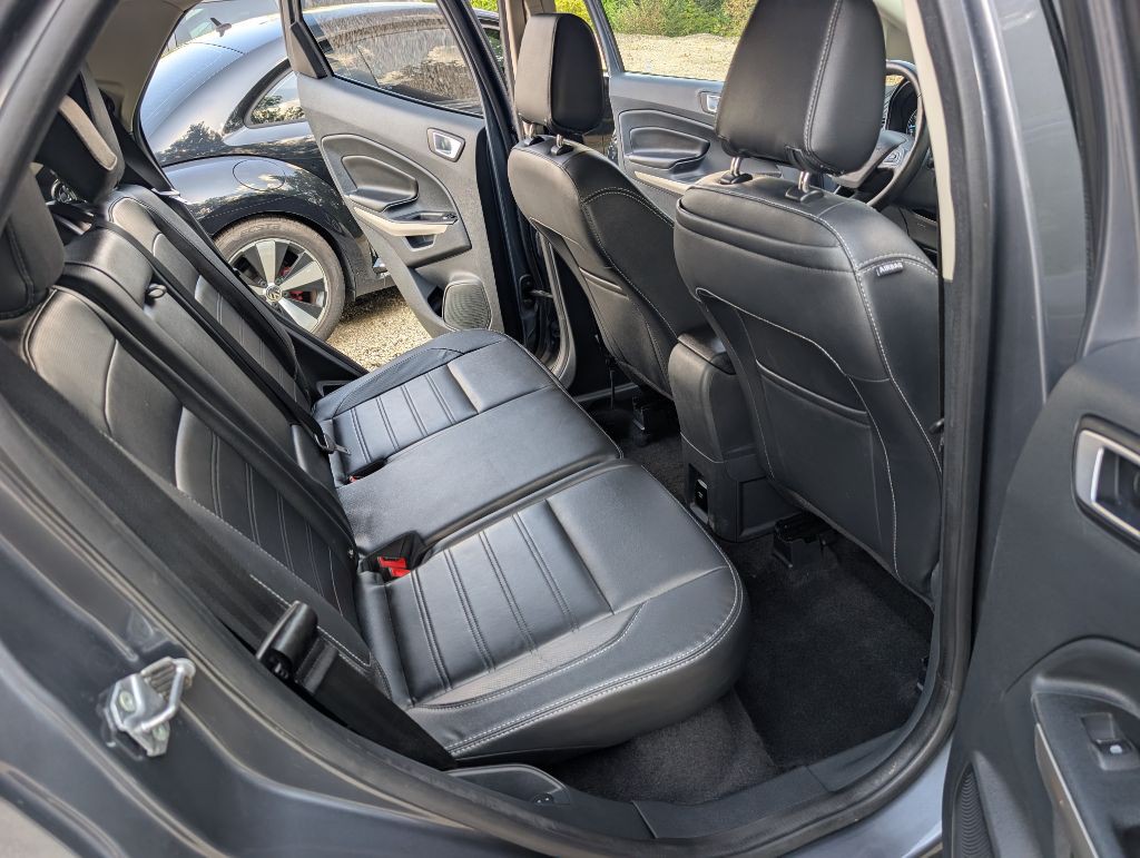 2019 Ford Econoline Image 12