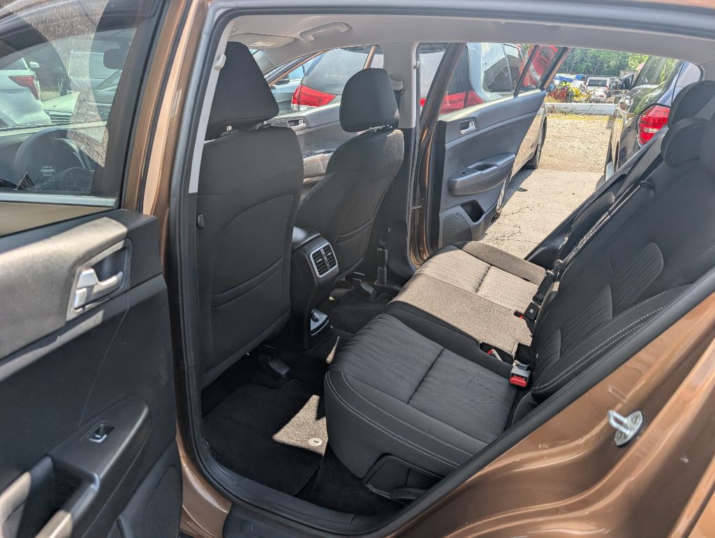 2017 Kia Sportage Image 12