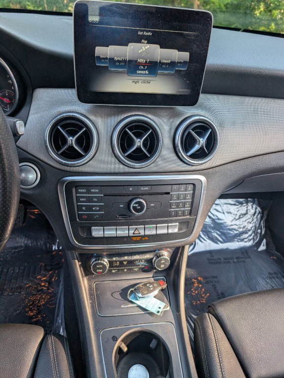 2018 Mercedes-Benz CLA-Class Image 17