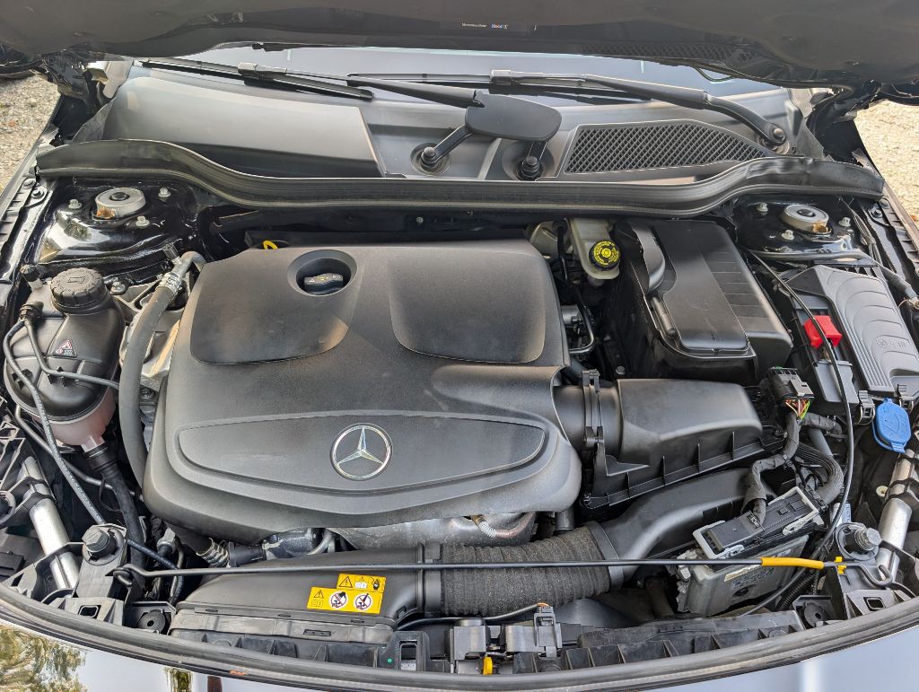 2018 Mercedes-Benz CLA-Class Image 20