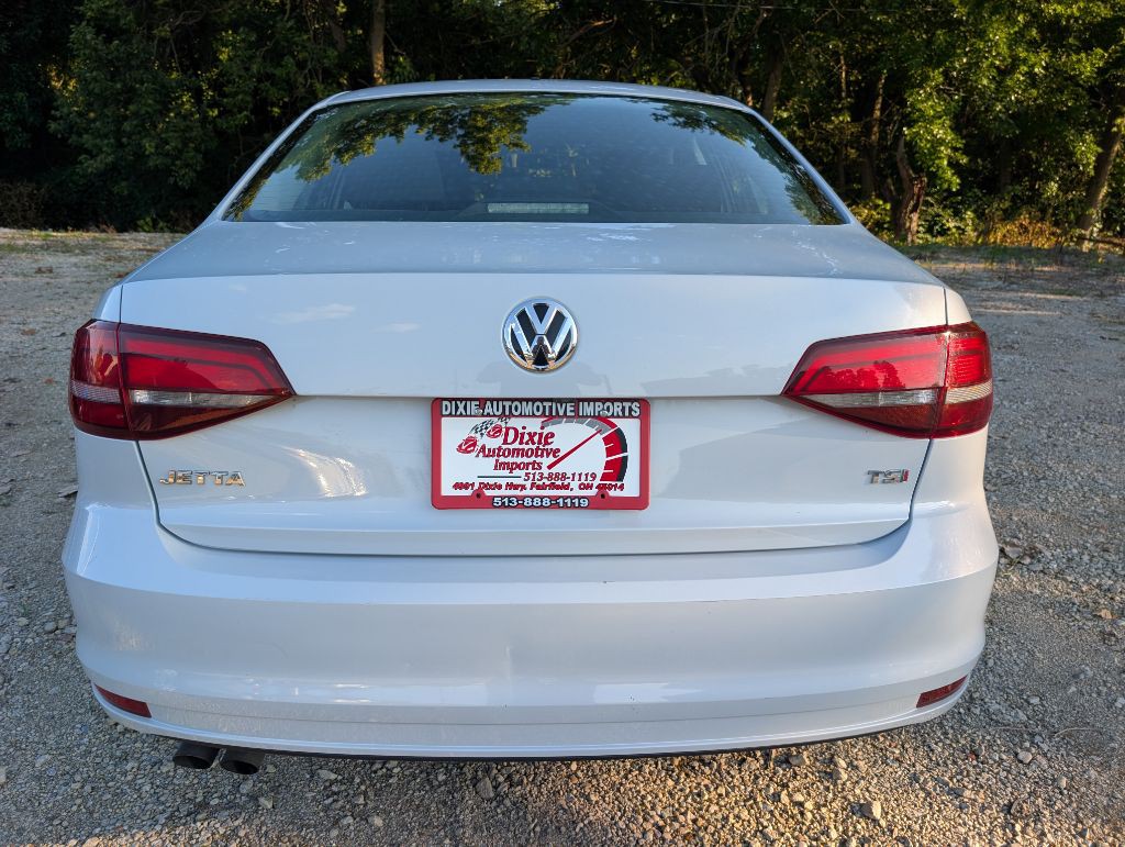 2017 Volkswagen Jetta Image 6