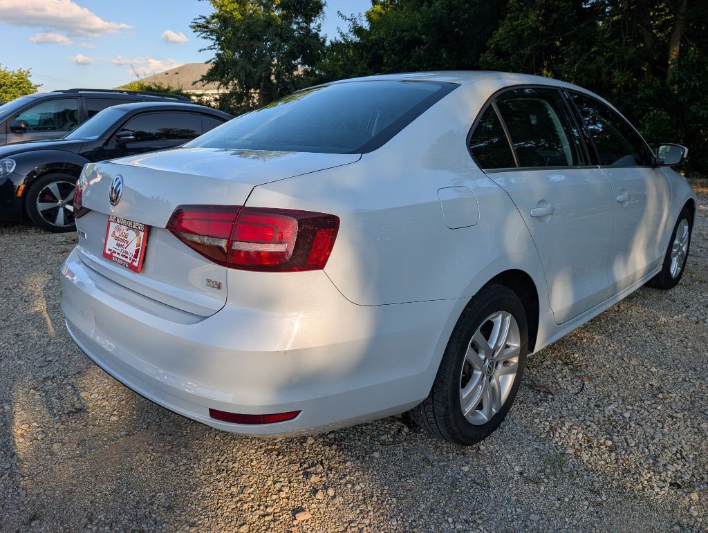 2017 Volkswagen Jetta Image 7