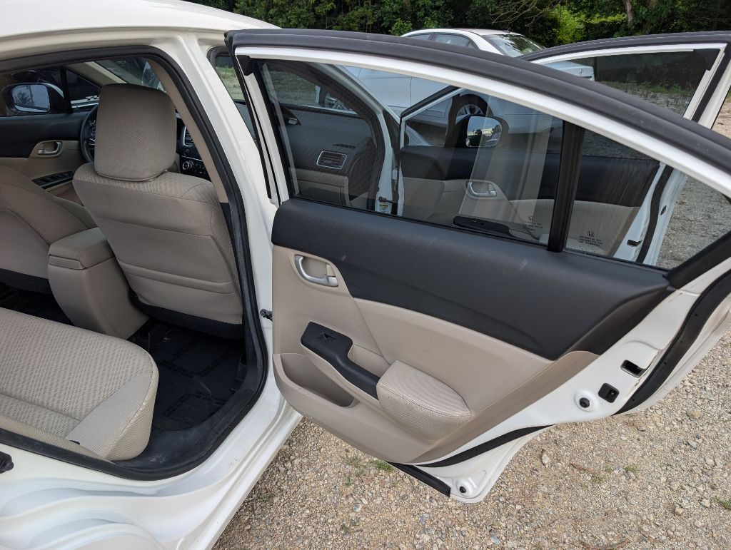 2014 Honda Civic Image 9