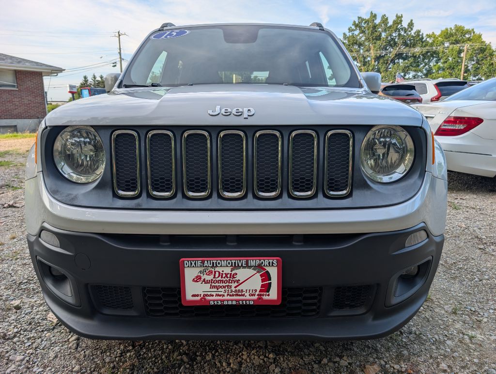 2015 Jeep Renegade Image 2