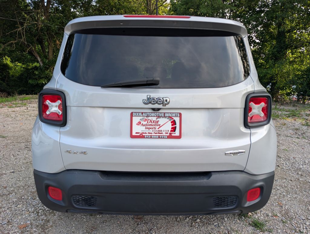 2015 Jeep Renegade Image 6