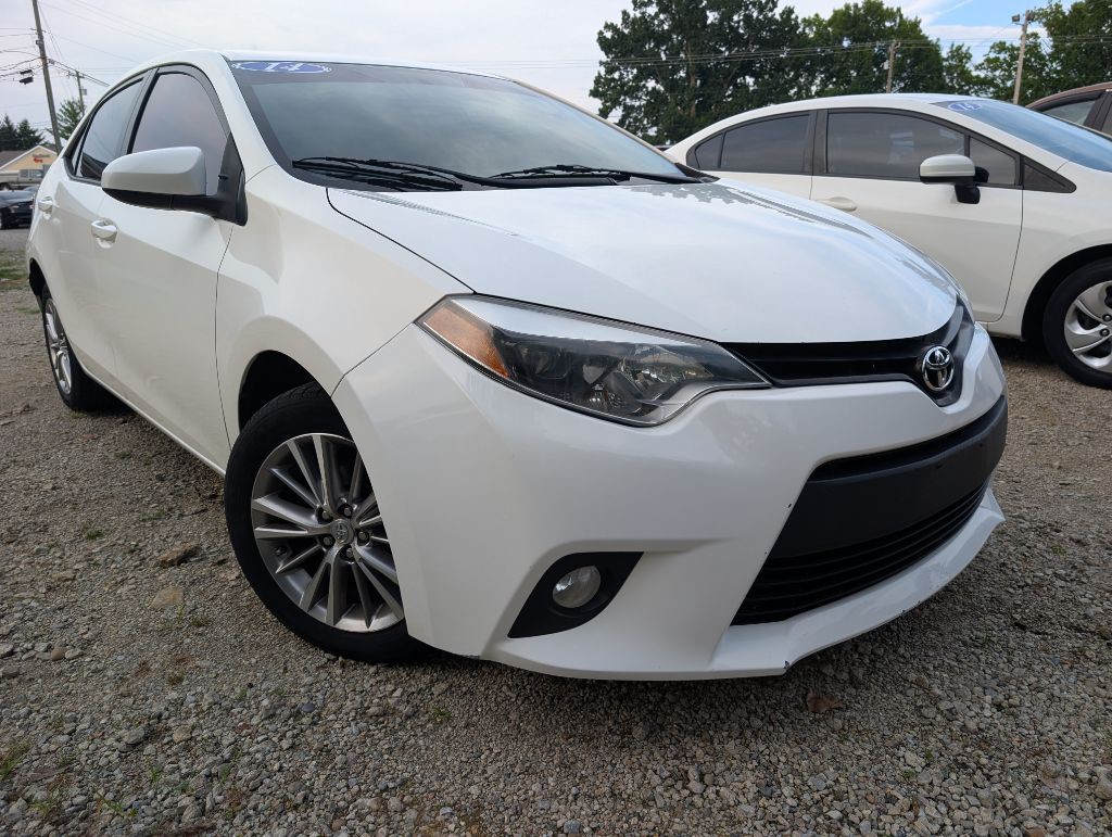 2014 Toyota Corolla Image 1
