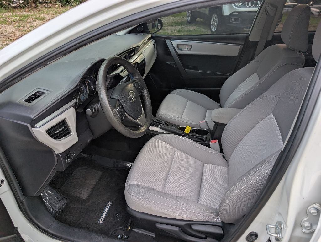 2014 Toyota Corolla Image 14