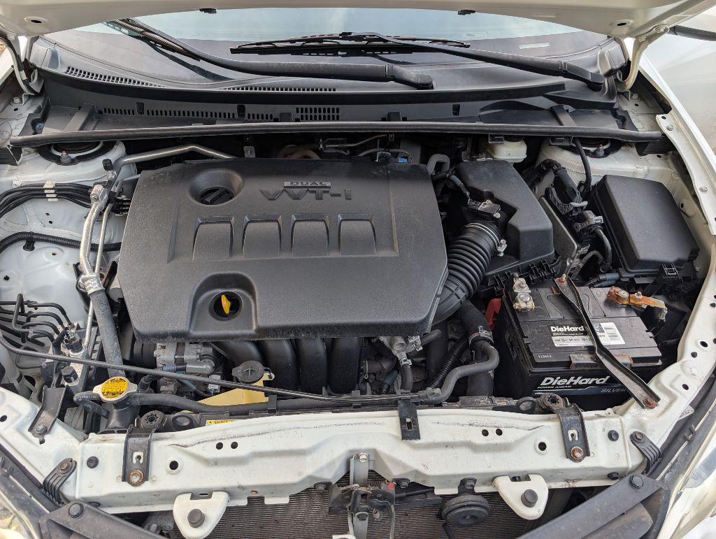 2014 Toyota Corolla Image 21