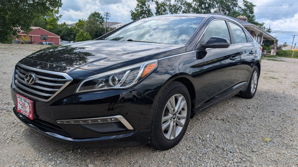 2015 Hyundai Sonata Image 3