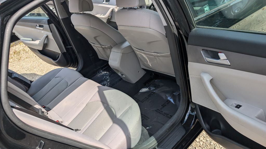 2015 Hyundai Sonata Image 12