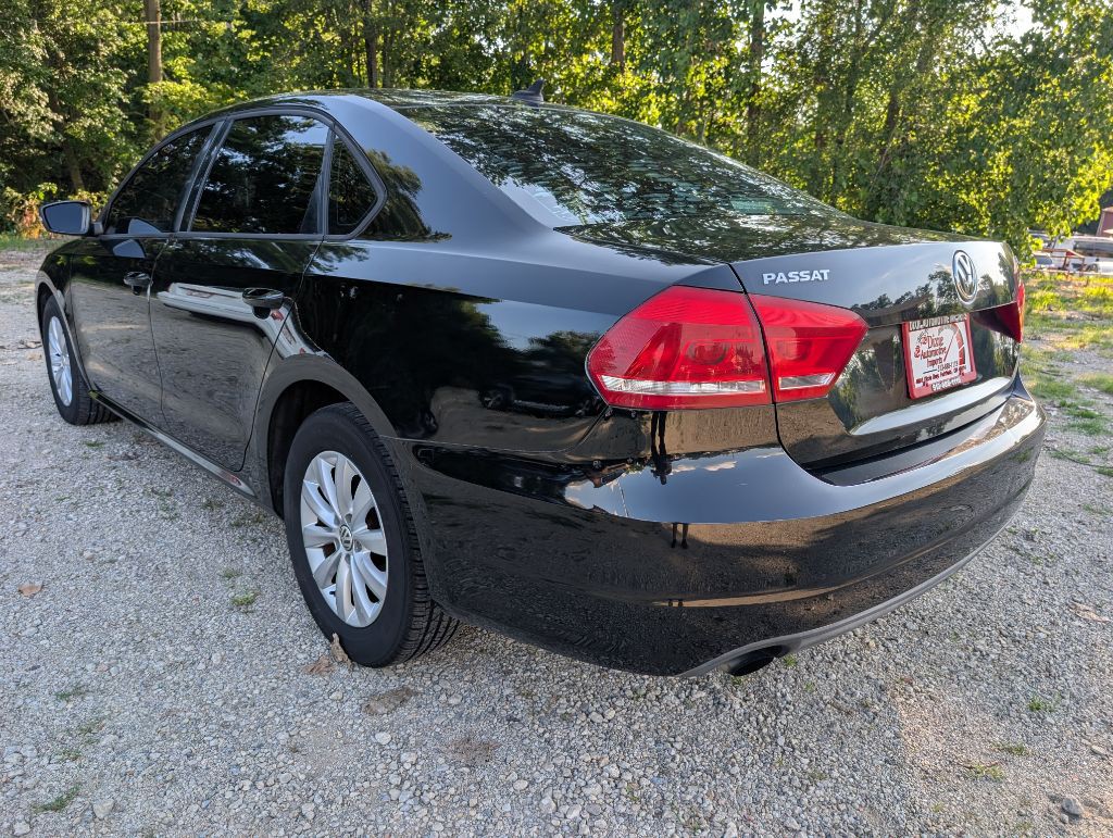 2015 Volkswagen Passat Image 5