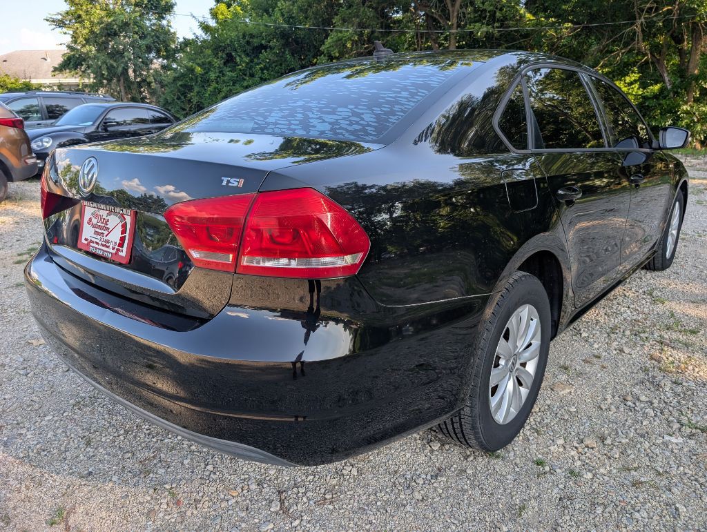 2015 Volkswagen Passat Image 7