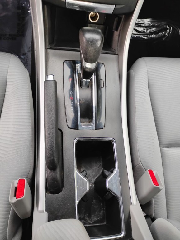 2014 Honda Accord Image 17
