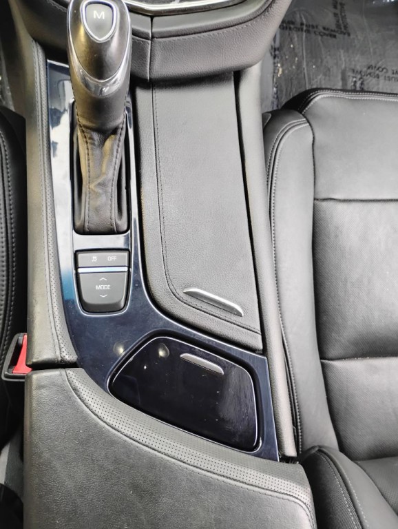 2016 Cadillac CTS Image 16