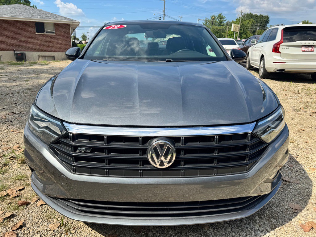 2019 Volkswagen Jetta Image 2
