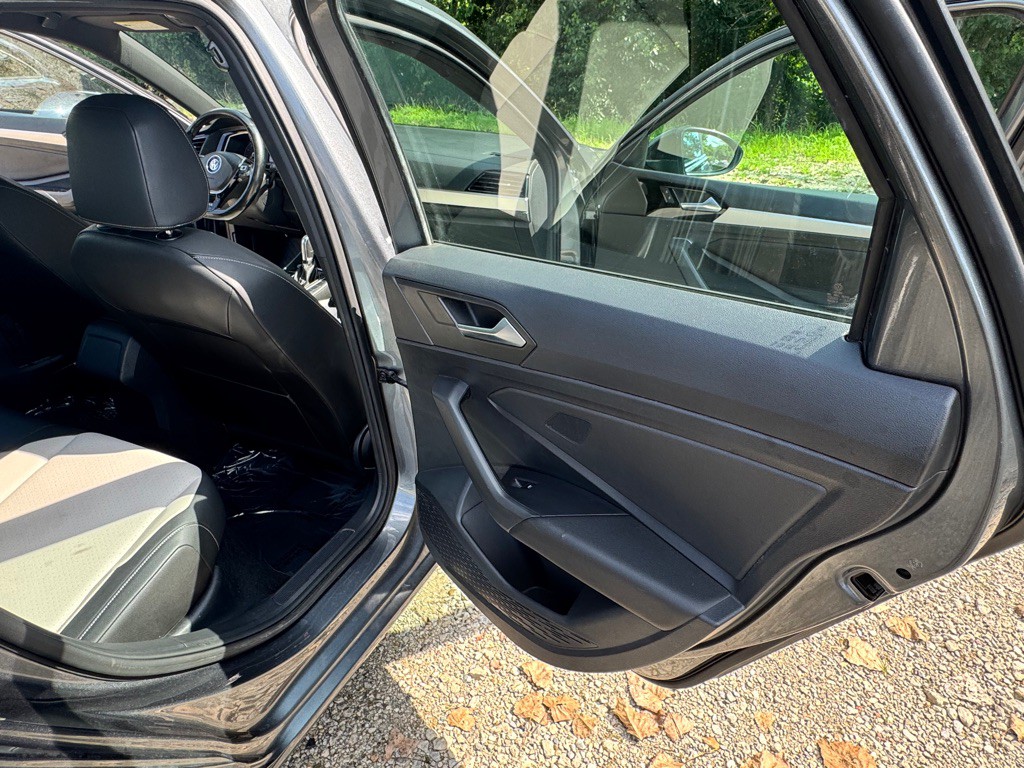2019 Volkswagen Jetta Image 10