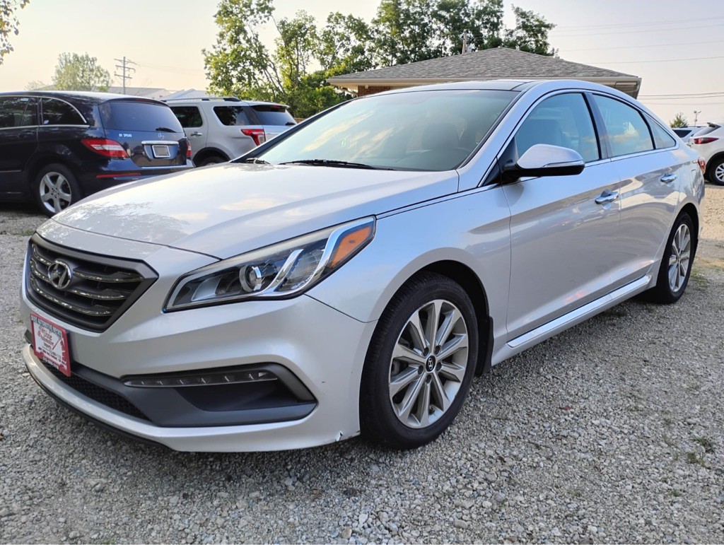 2016 Hyundai Sonata Image 3