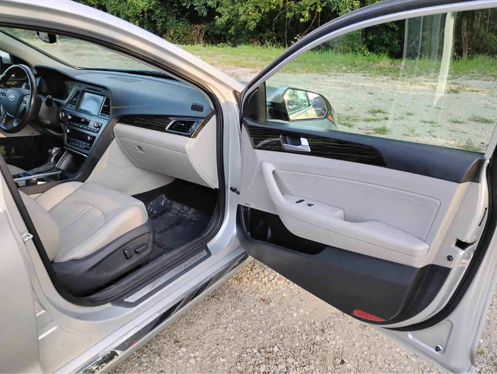 2016 Hyundai Sonata Image 7