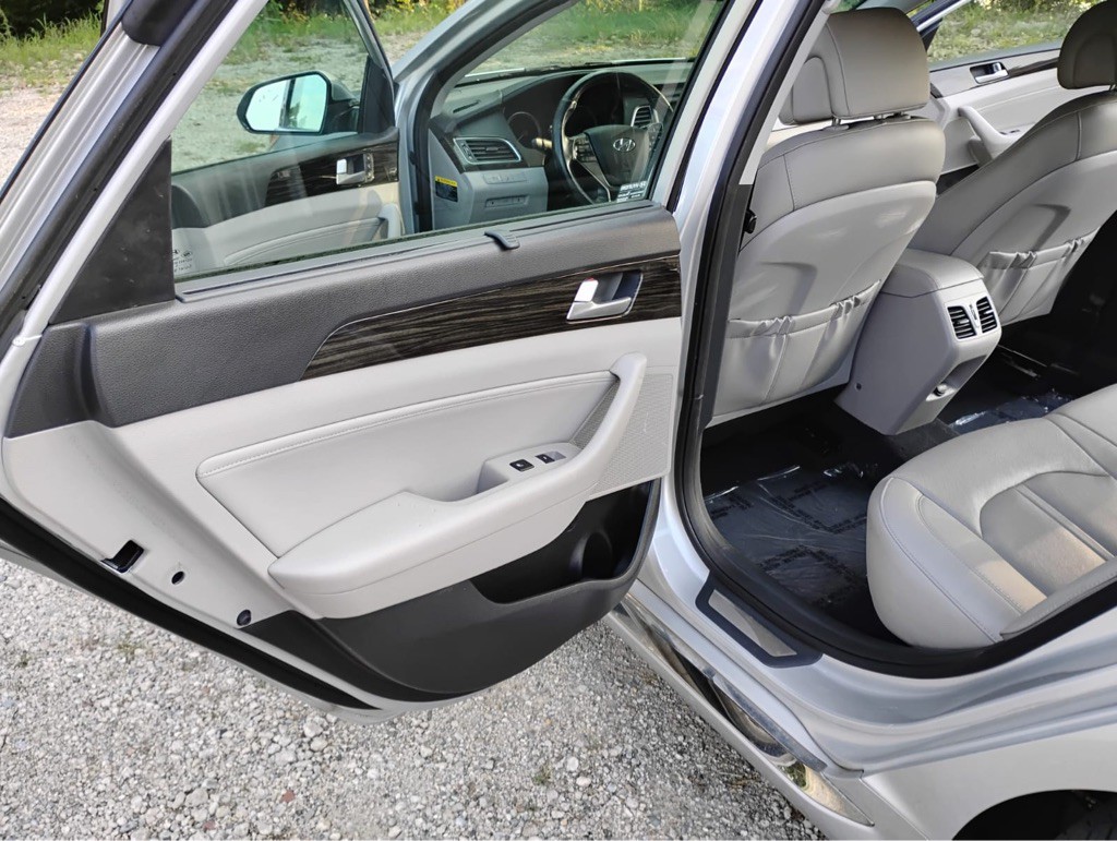 2016 Hyundai Sonata Image 10