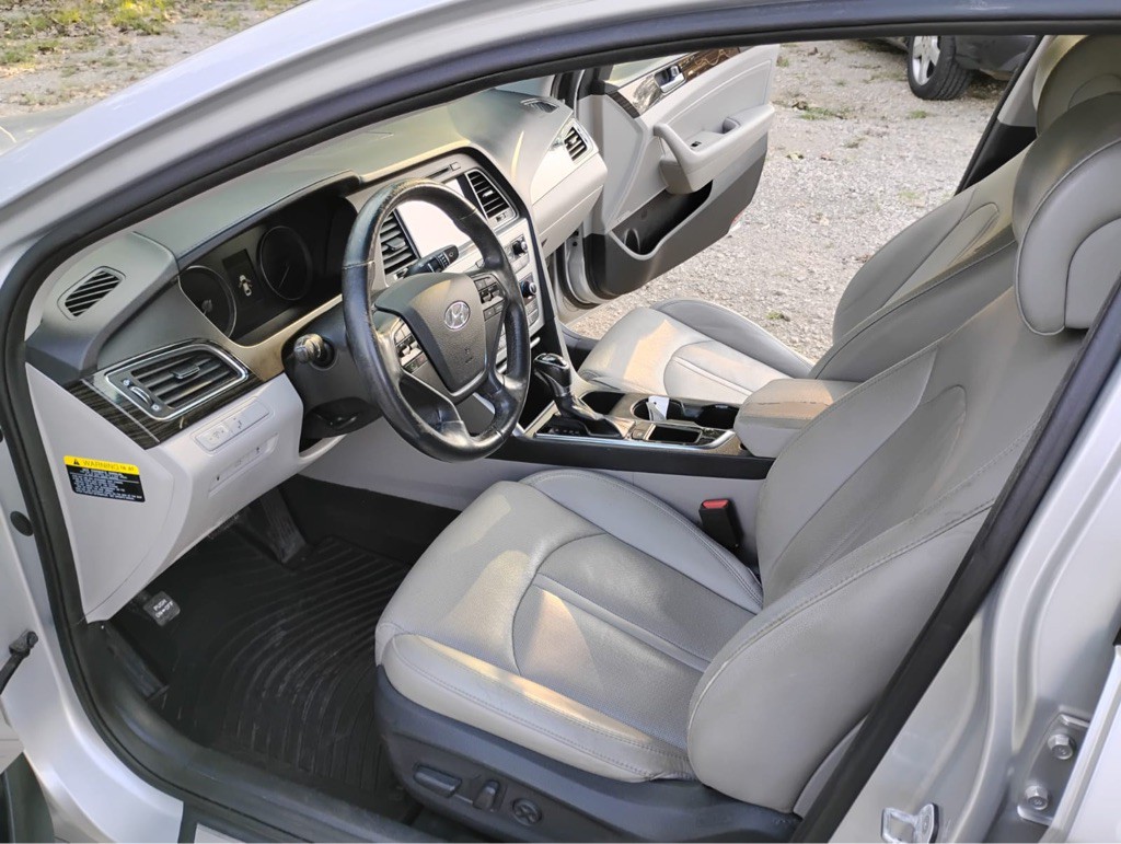 2016 Hyundai Sonata Image 13