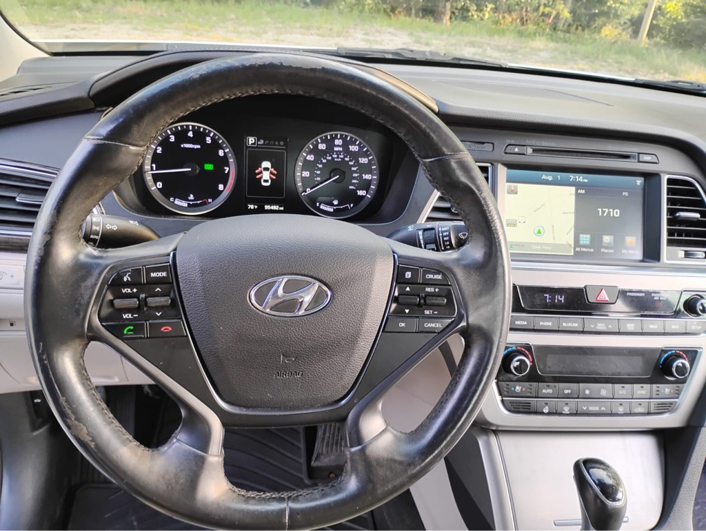 2016 Hyundai Sonata Image 15
