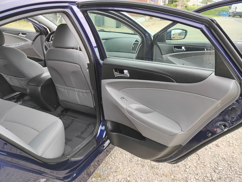 2014 Hyundai Sonata Image 10