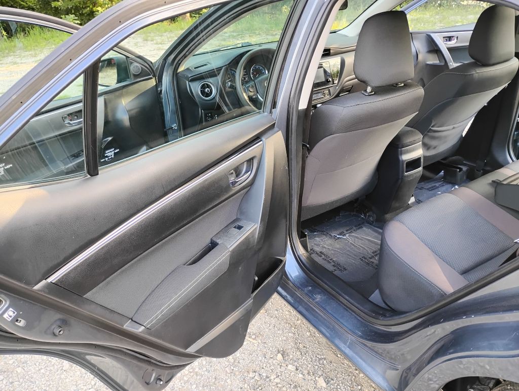 2018 Toyota Corolla Image 8