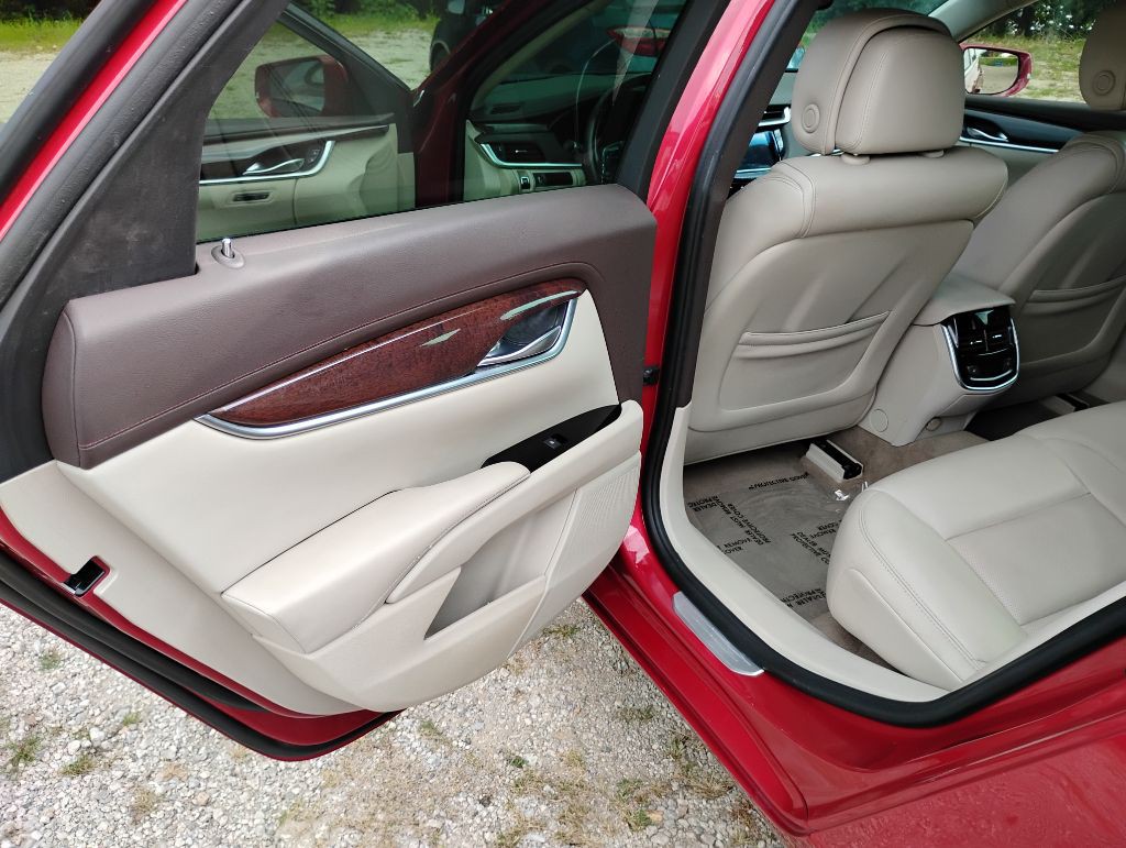 2013 Cadillac XTS Image 7