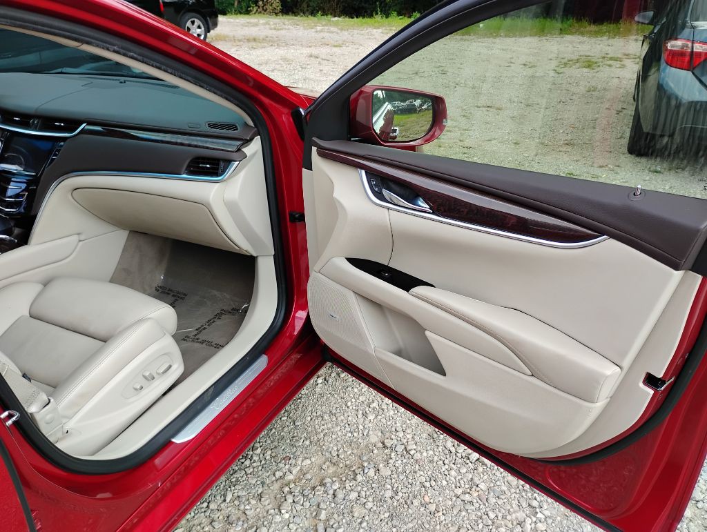 2013 Cadillac XTS Image 8