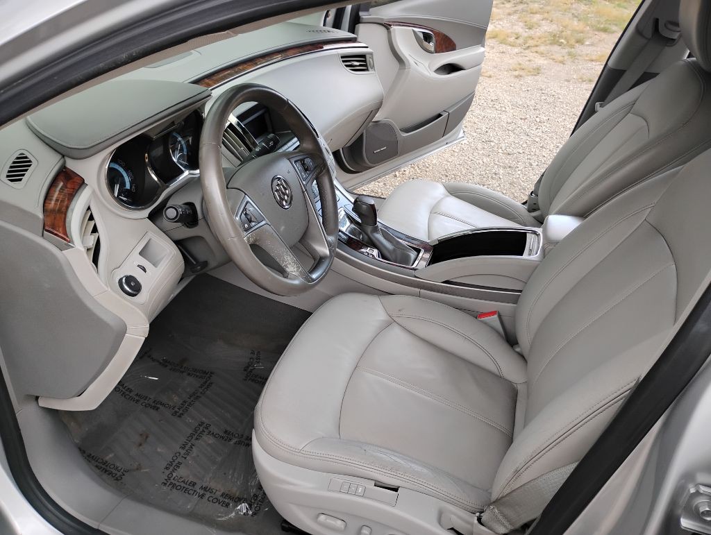 2010 Buick Lacrosse Image 12