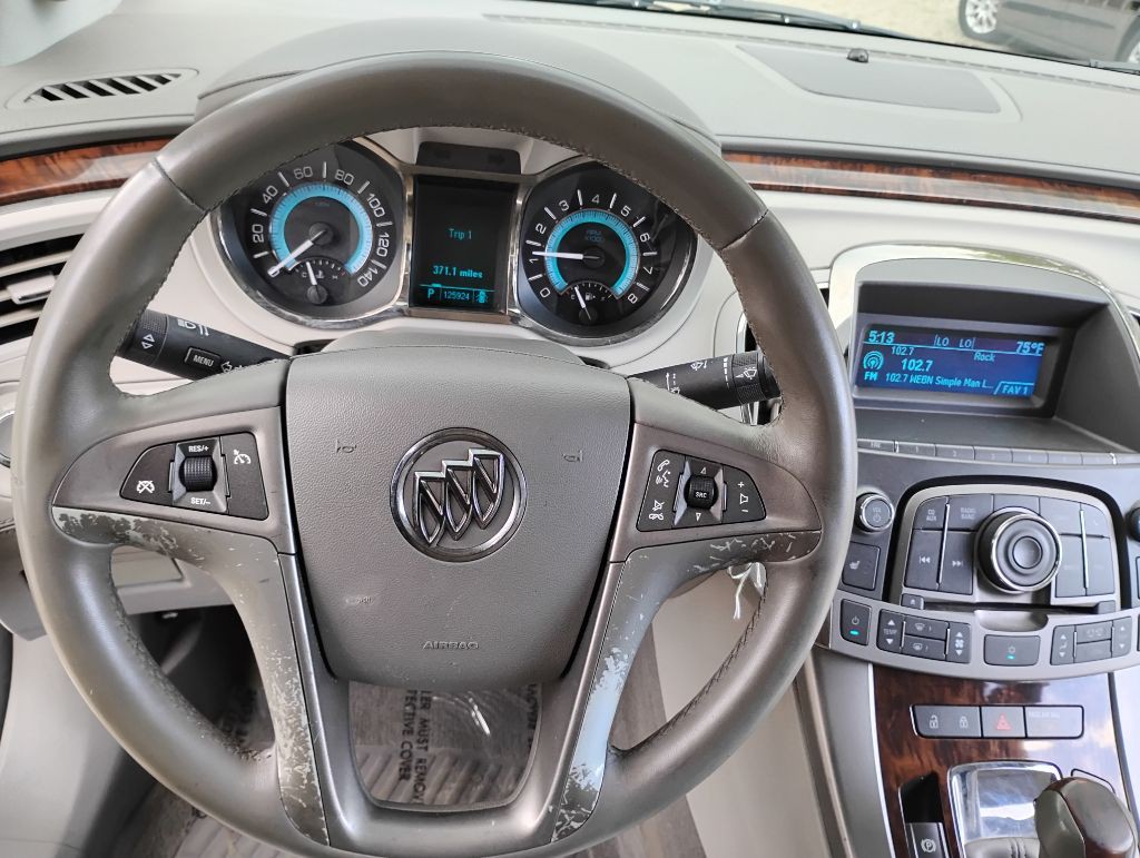 2010 Buick Lacrosse Image 14