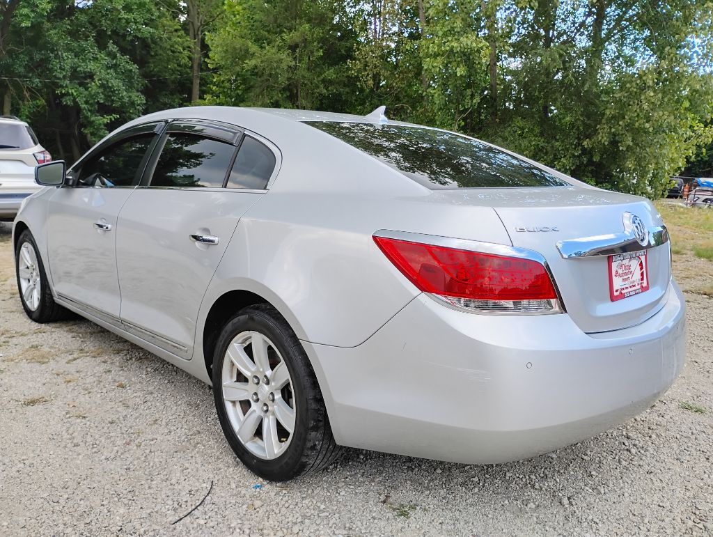 2010 Buick Lacrosse Image 3