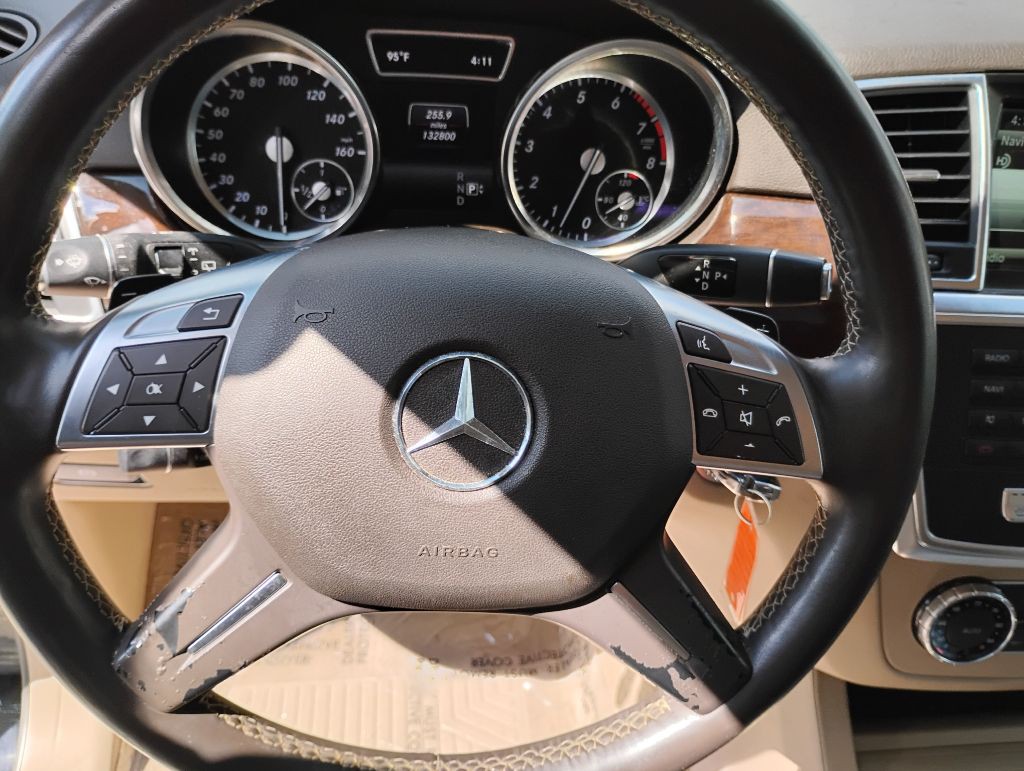 2015 Mercedes-Benz M-Class Image 14