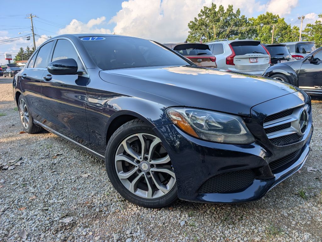 2017 Mercedes-Benz C-Class Image 1
