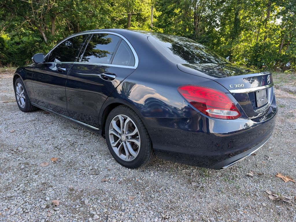 2017 Mercedes-Benz C-Class Image 4