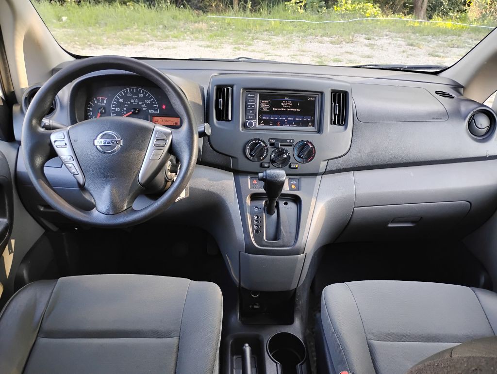 2021 Nissan NV200 Image 11