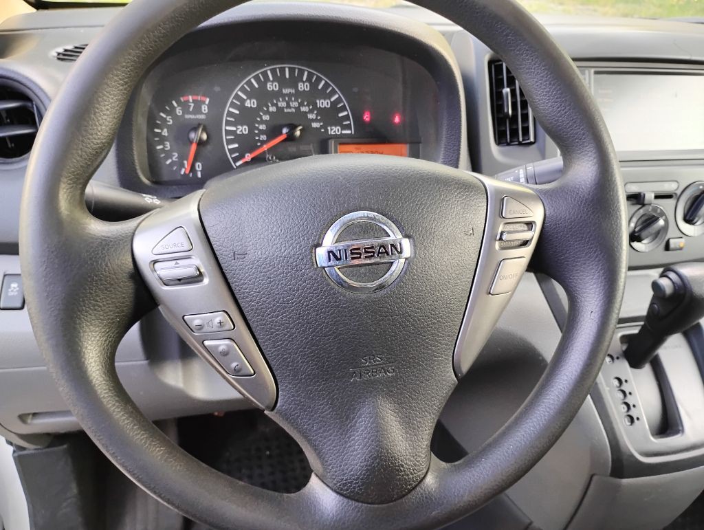 2021 Nissan NV200 Image 12