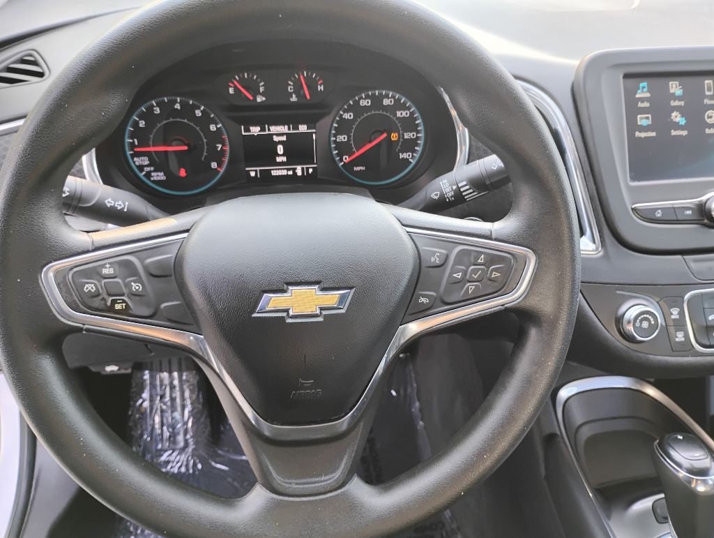 2017 Chevrolet Malibu Image 15
